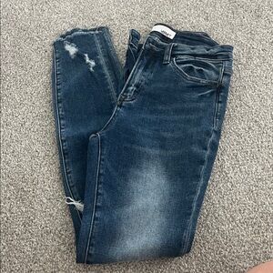 Vervet Women's Dark Blue Skinny Jeans